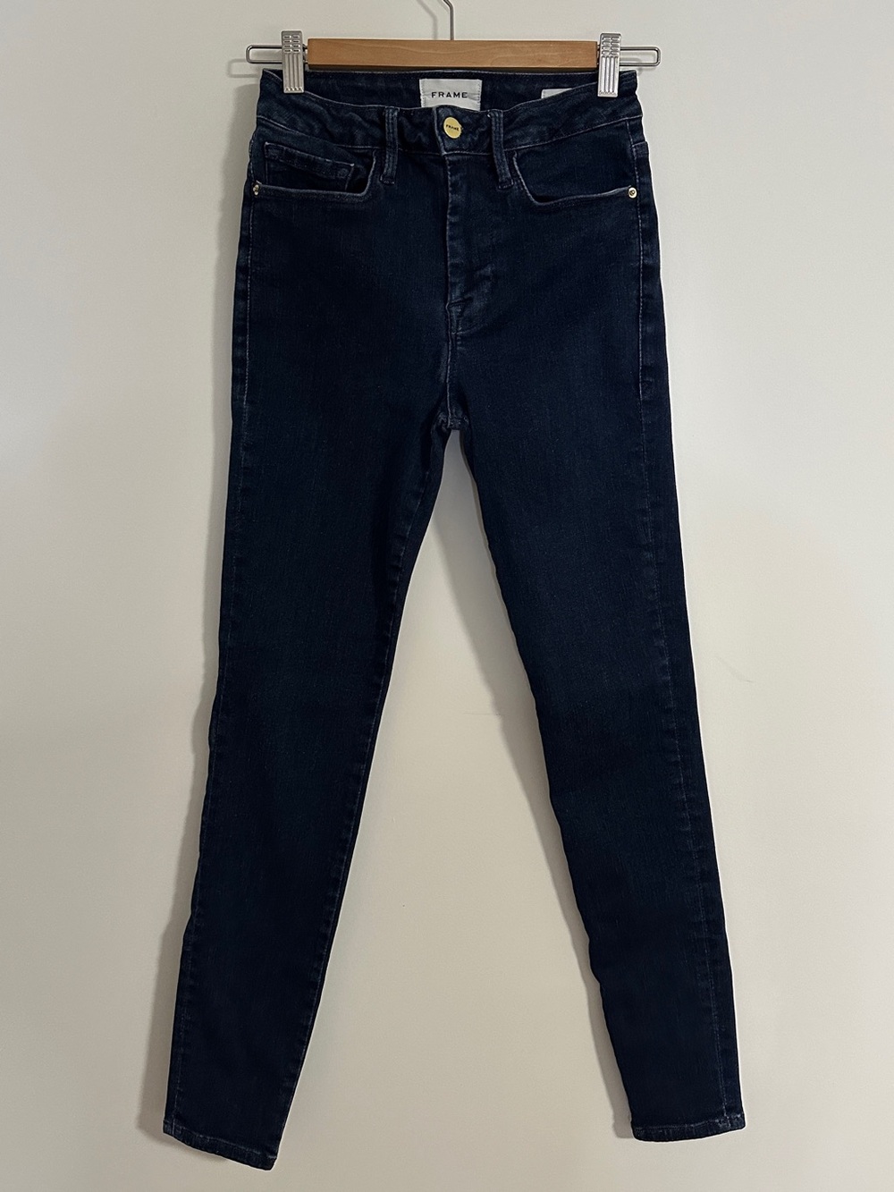 FRAME  Denim Le One Skinny Jeans in Dark Indigo Wash Size 1